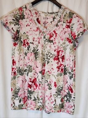 Croft & Barrow Intimates Women's Floral Print Medium Sleepwear Sleep Shirt